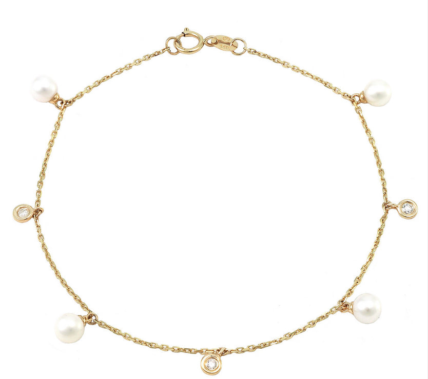 Yellow Gold Round Bezel Pearl Bracelet