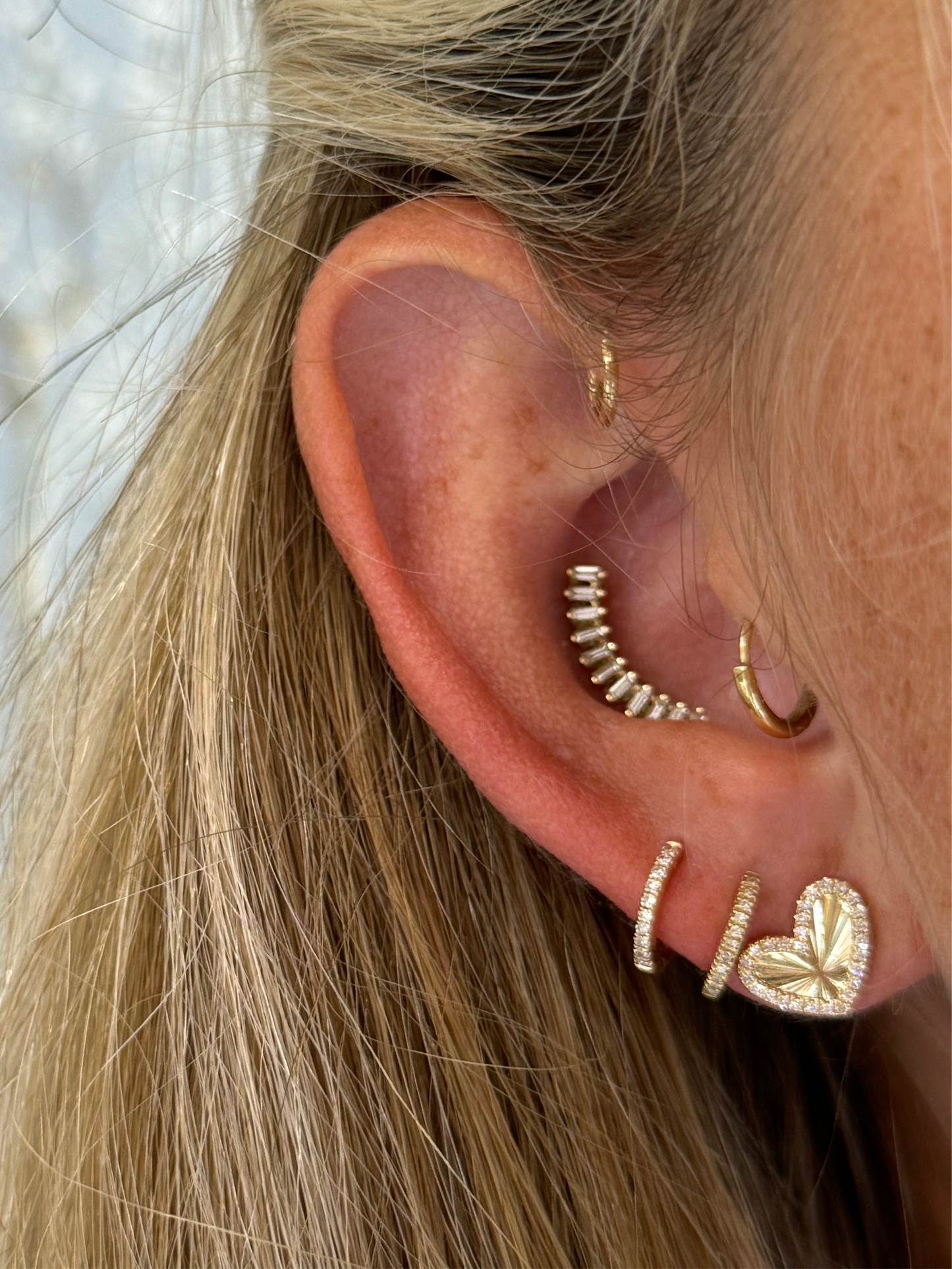 14k Yellow Gold Fluted Heart Studs