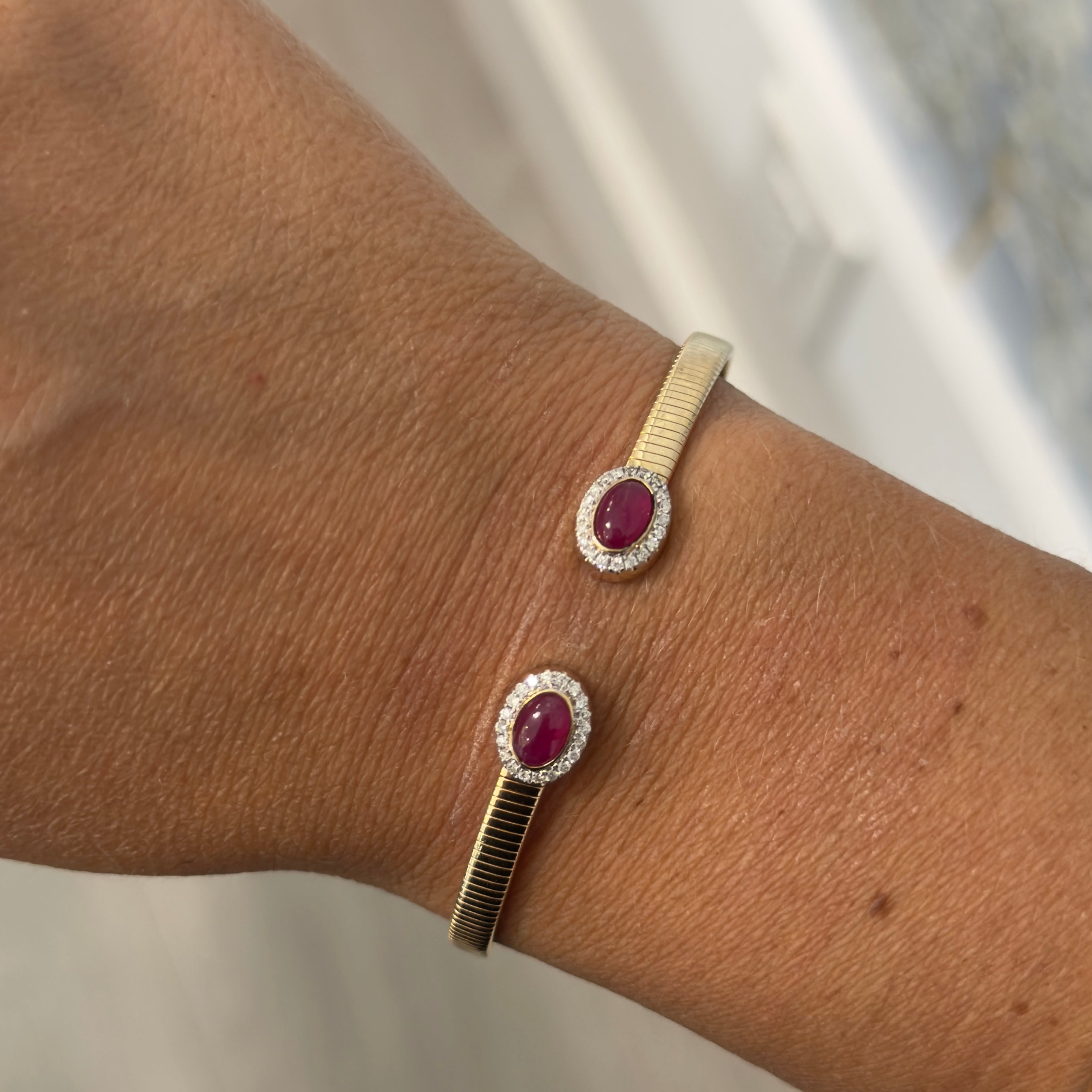 14K Small Ruby Fluted Bangle