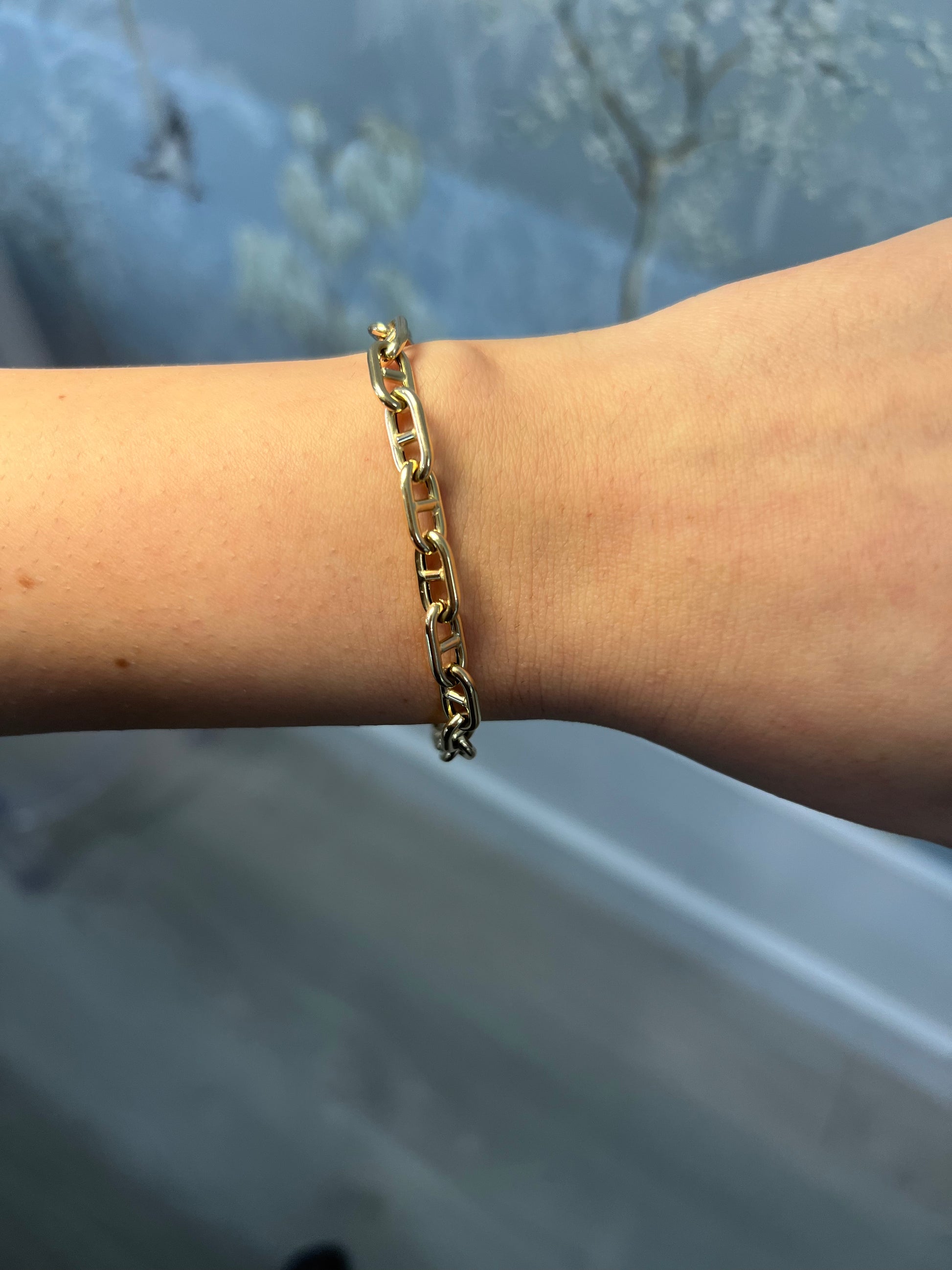 14k Yellow Gold Elongated Mariner Bracelet