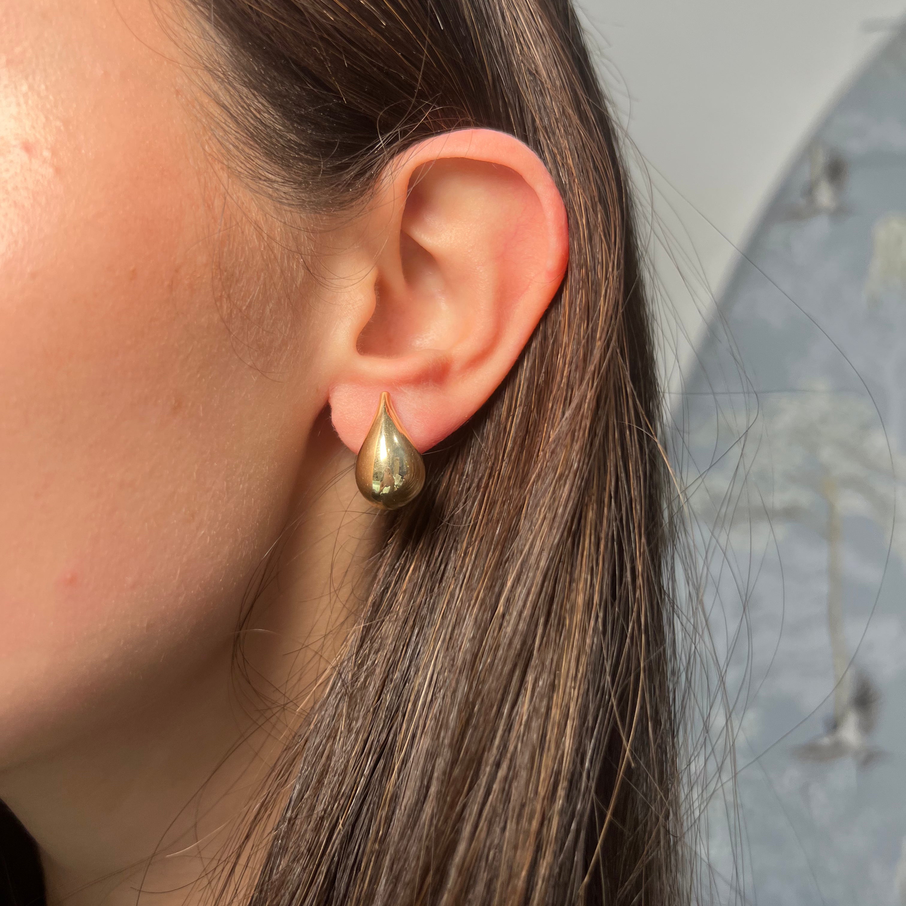 14k Yellow Gold Teardrop Earrings