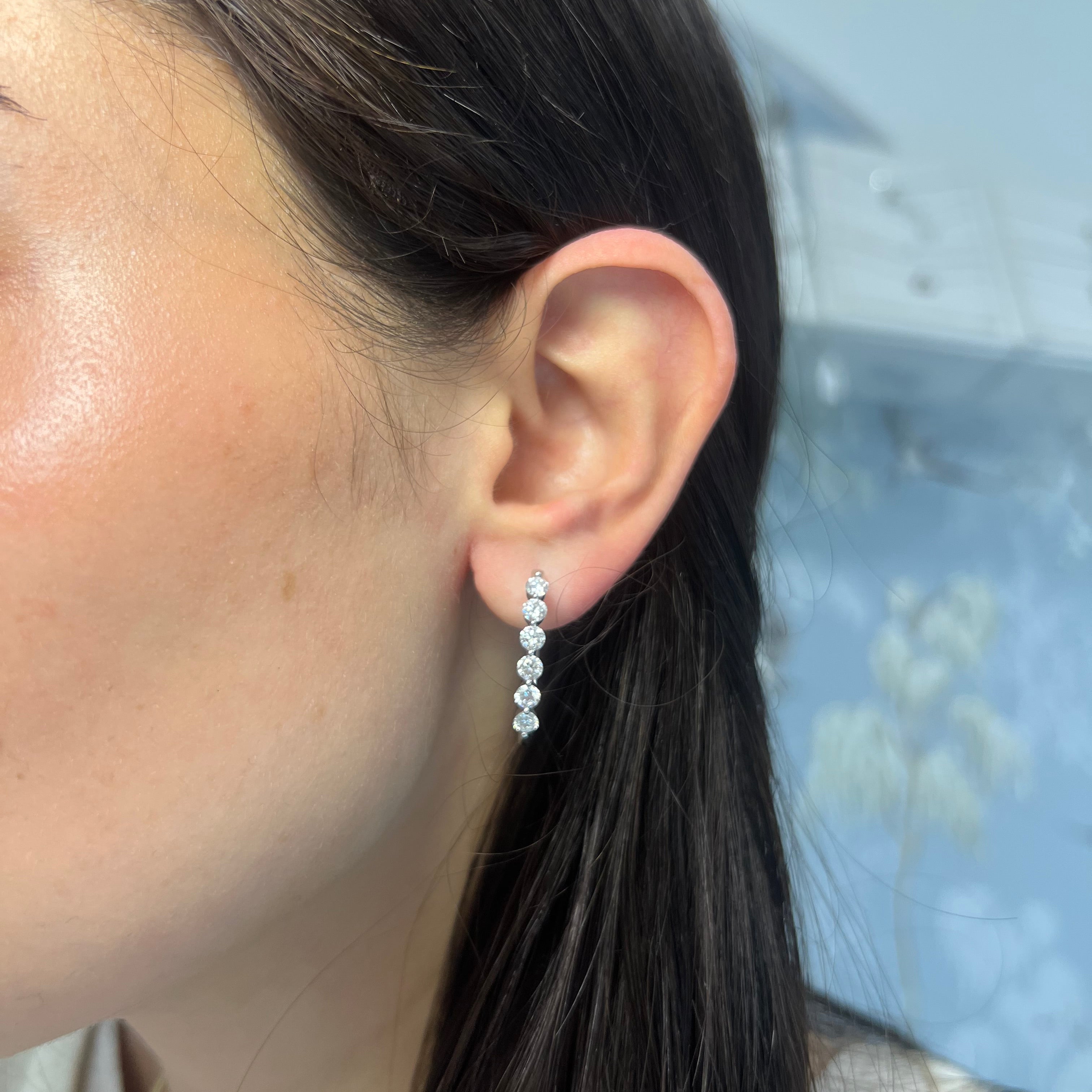 Lab Grown Round Diamond Hoops