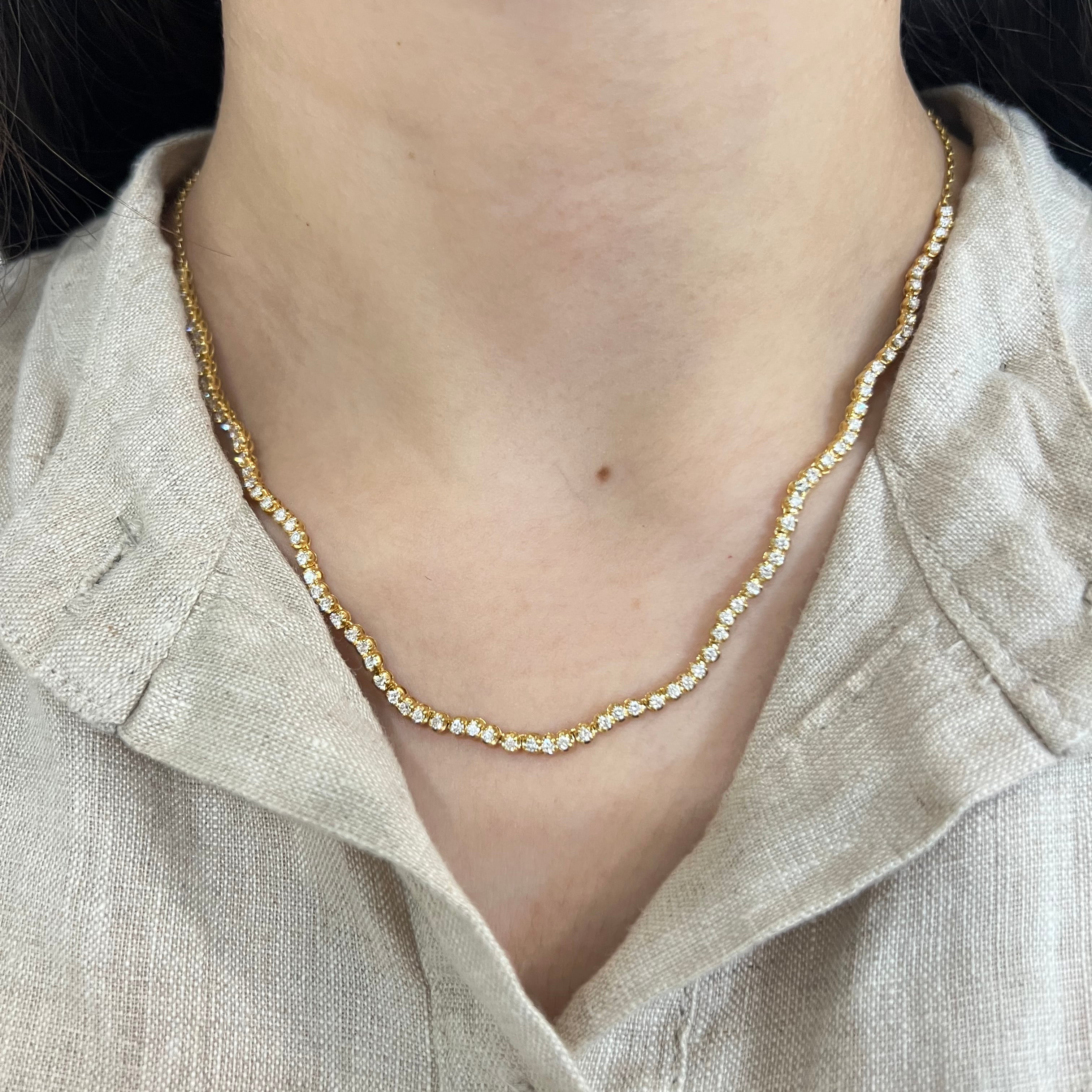 Lab Grown Diamond Wave Necklace