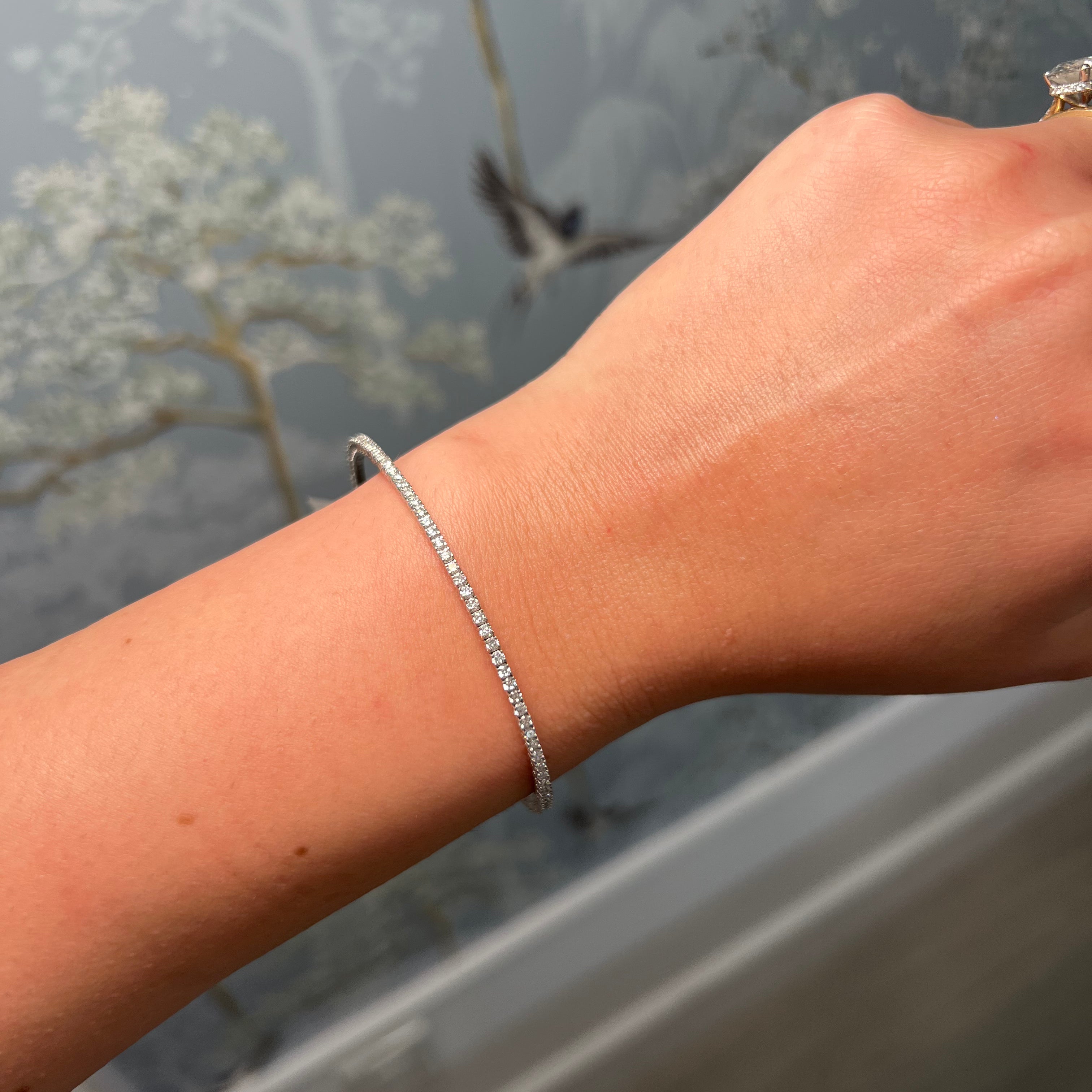 14k White Gold Flex Lab Diamond Bangle