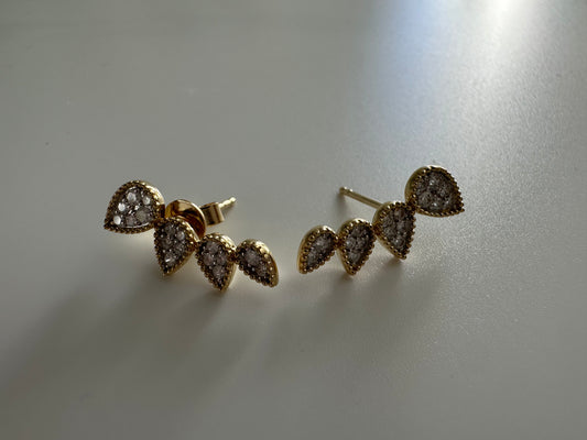 14k Gold Pave Diamond Tear Drop Crawlers