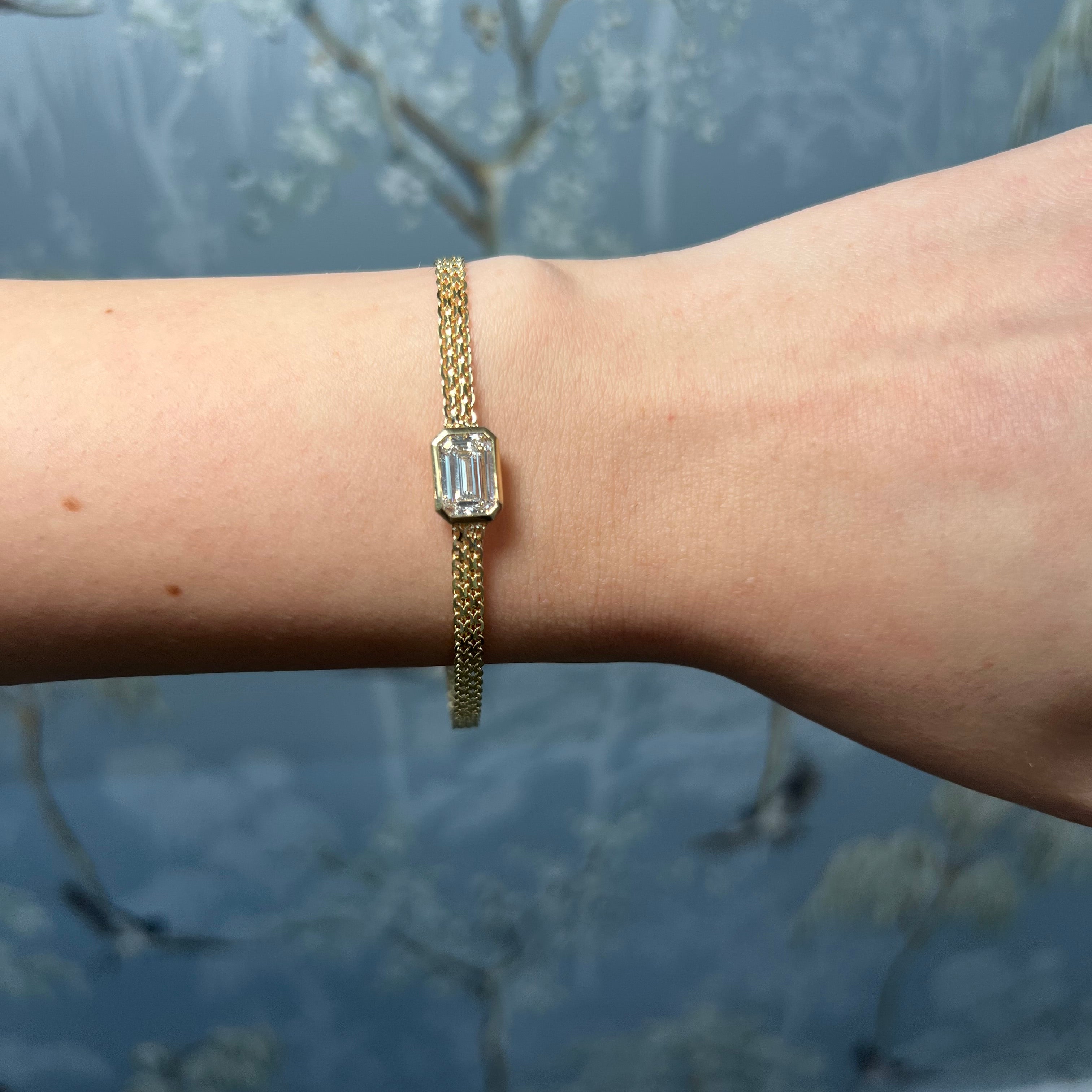 Yellow Gold Mesh Chain with Emerald Diamond Stone Bracelet
