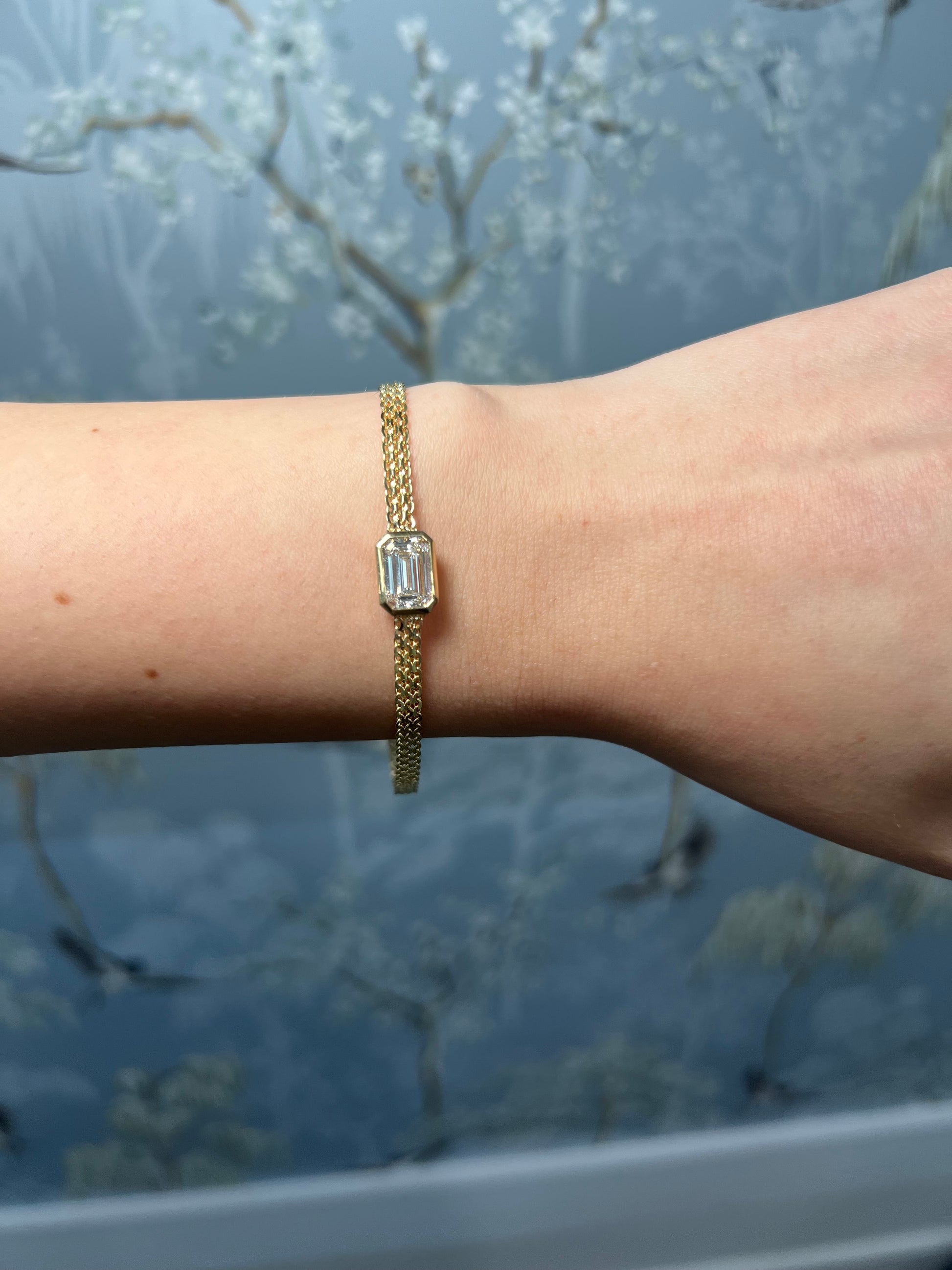 Yellow Gold Mesh Chain with Emerald Diamond Stone Bracelet