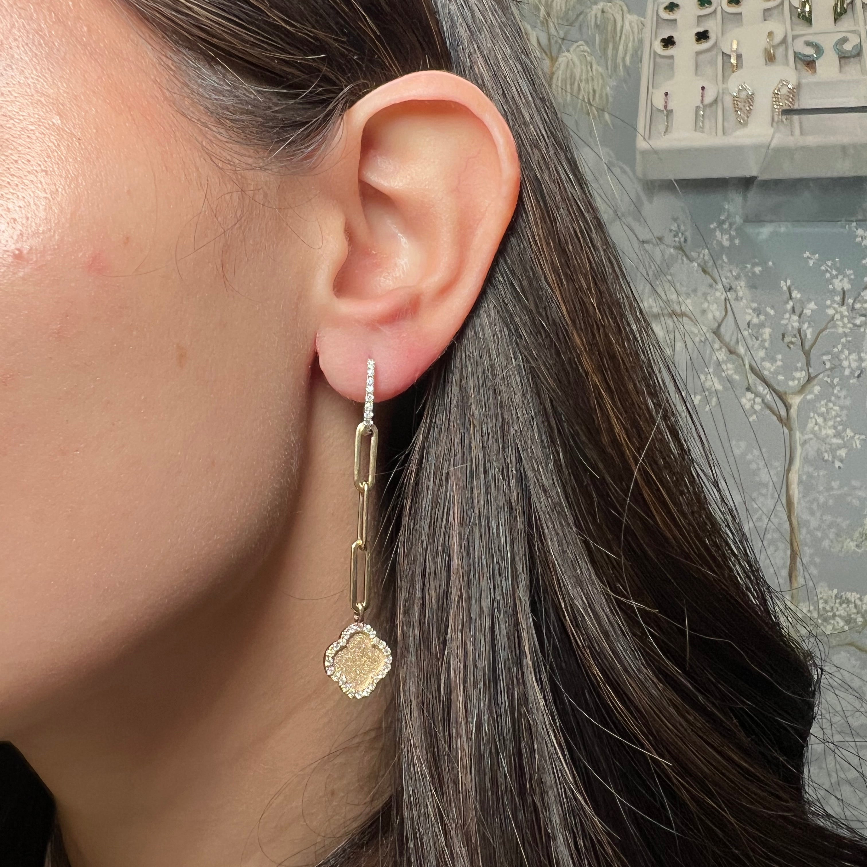 Paperclip Drop Earring with Brushed Gold Clover