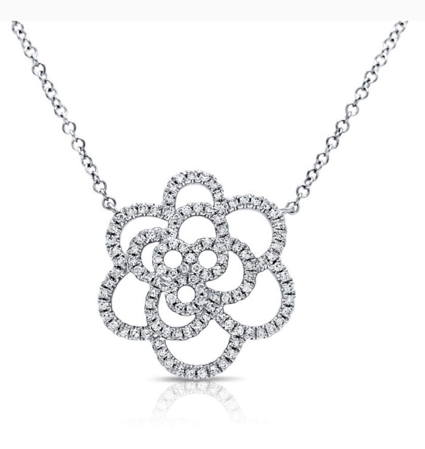 .30CT DIAMOND FLOWER PENDANT NECKLACE