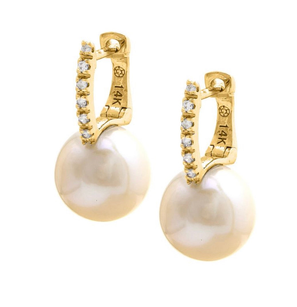 14k Yellow Gold Fashion Pearl Earrings