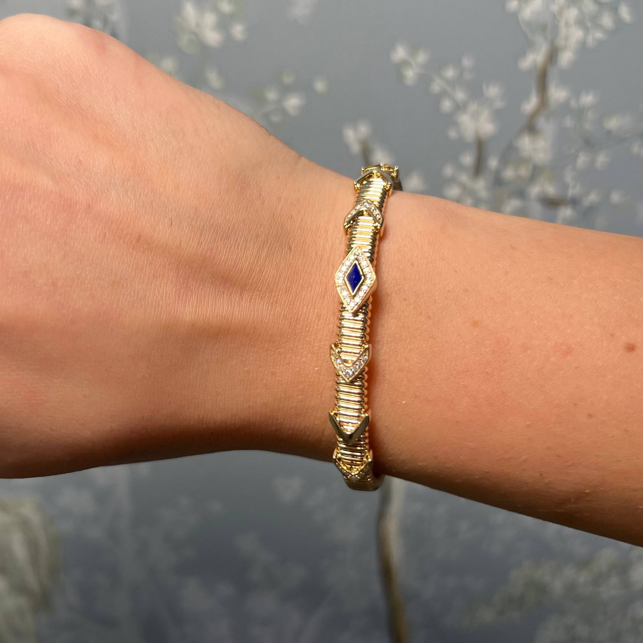 14K Yellow Gold Tobagas Bangle with Lapis