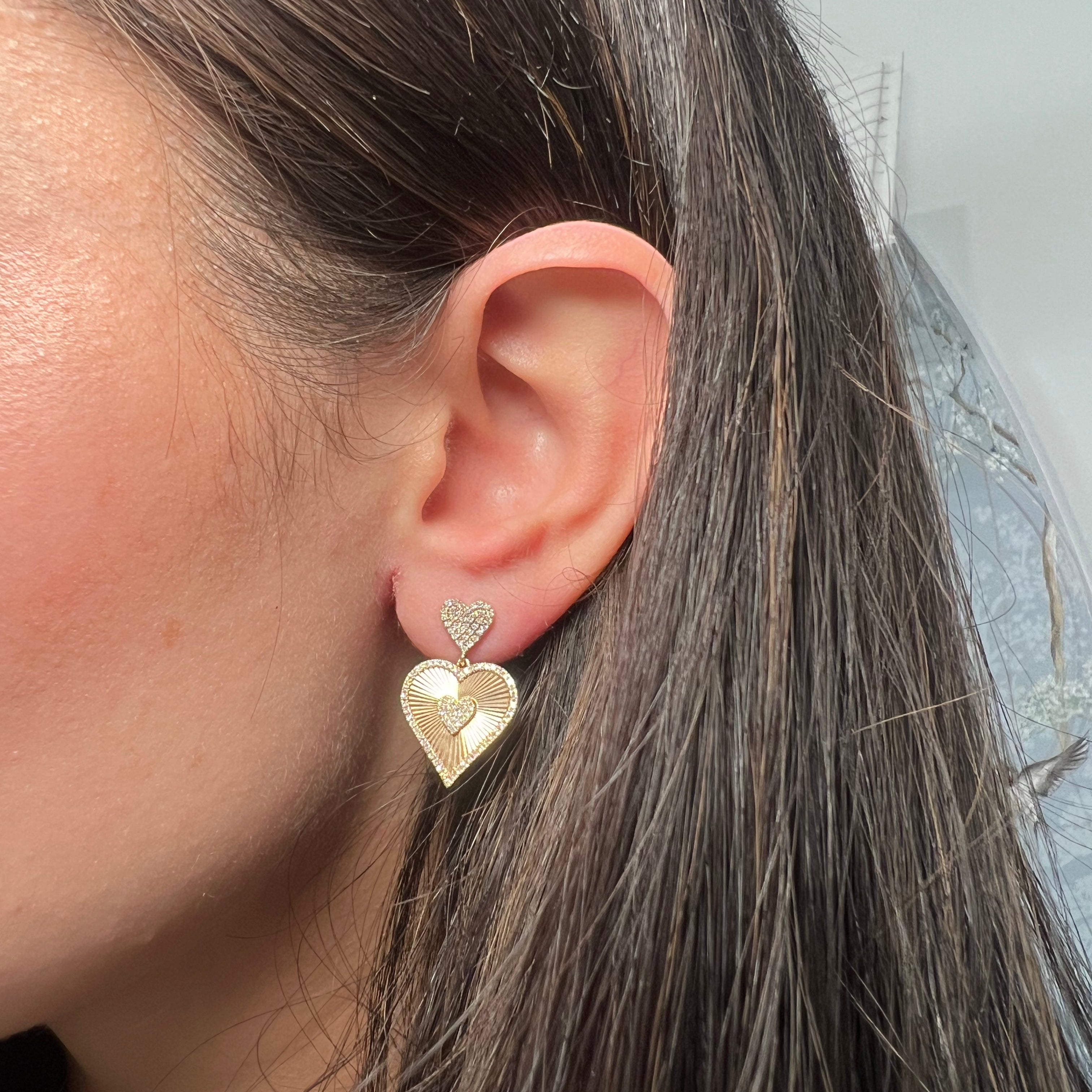 14k Yellow Gold Lines / Fluted Heart Diamond Earrings