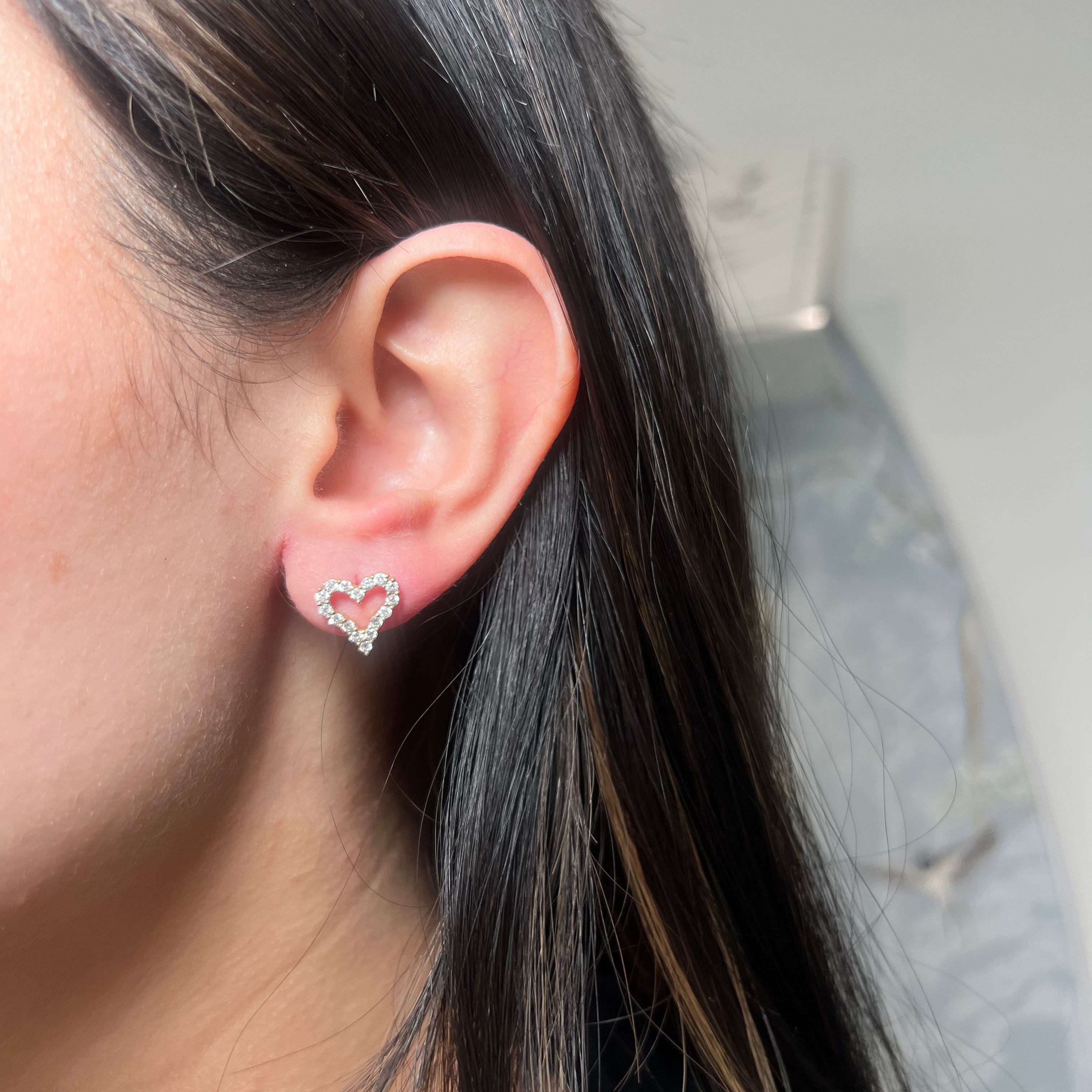 Open Heart Diamond Stud
