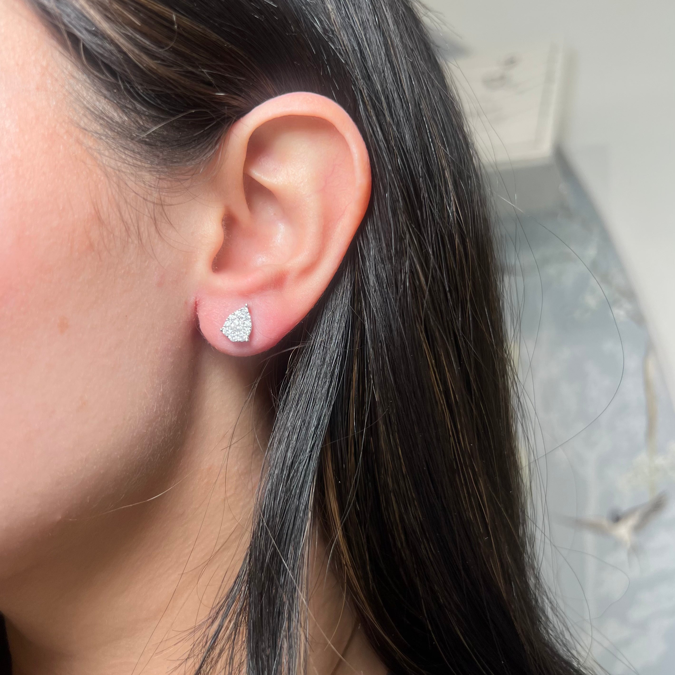White Gold Stud Round Prong Diamond Earrings