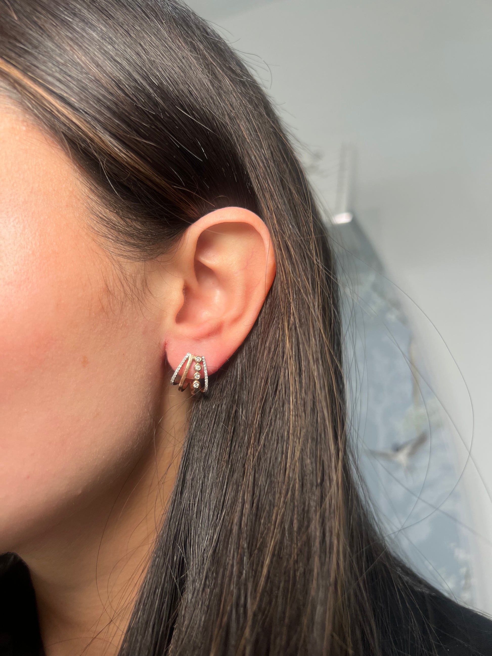 Rose gold and diamond cage earring