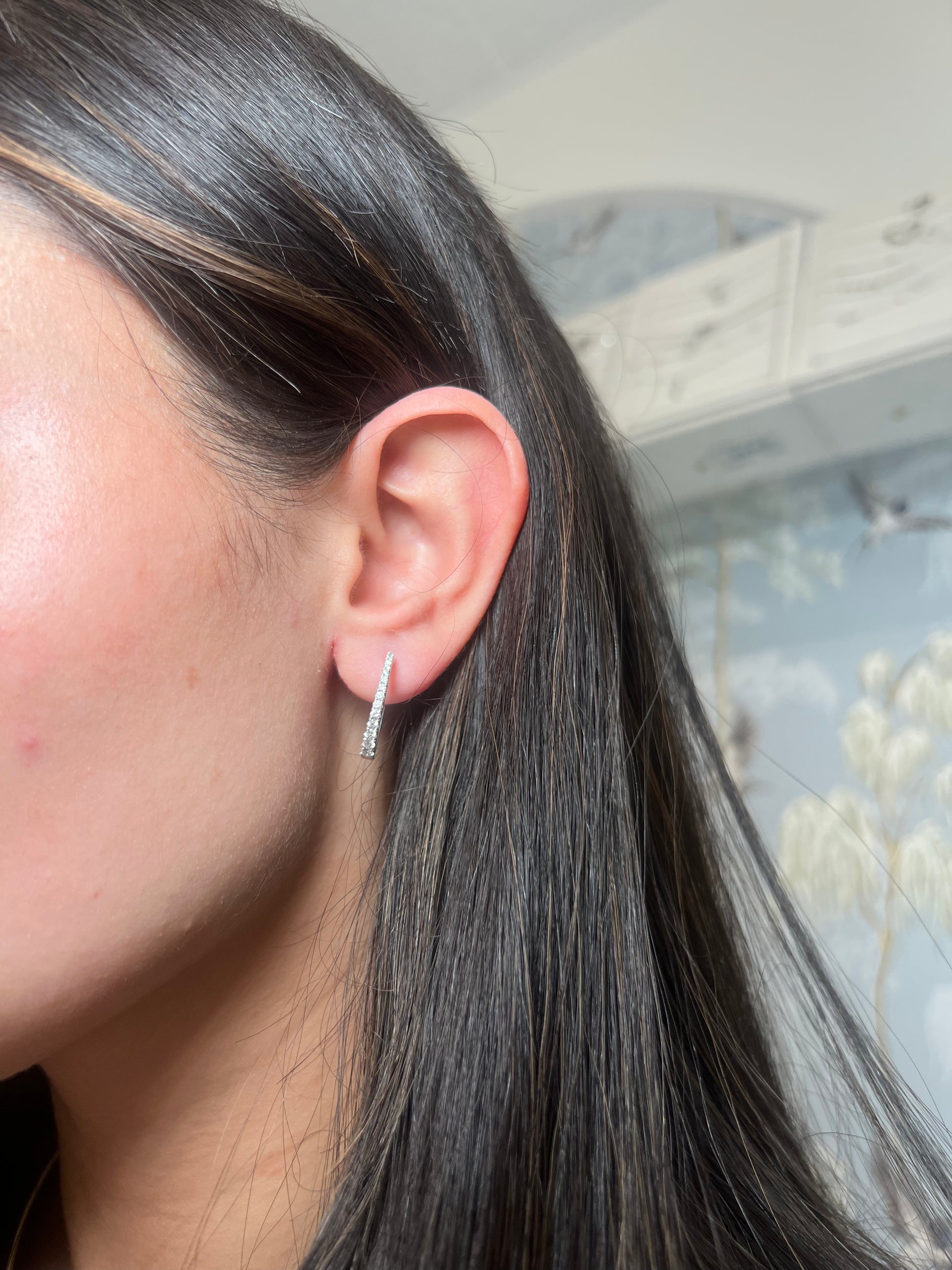 14k White Gold Tapered Diamond Hoop Earrings