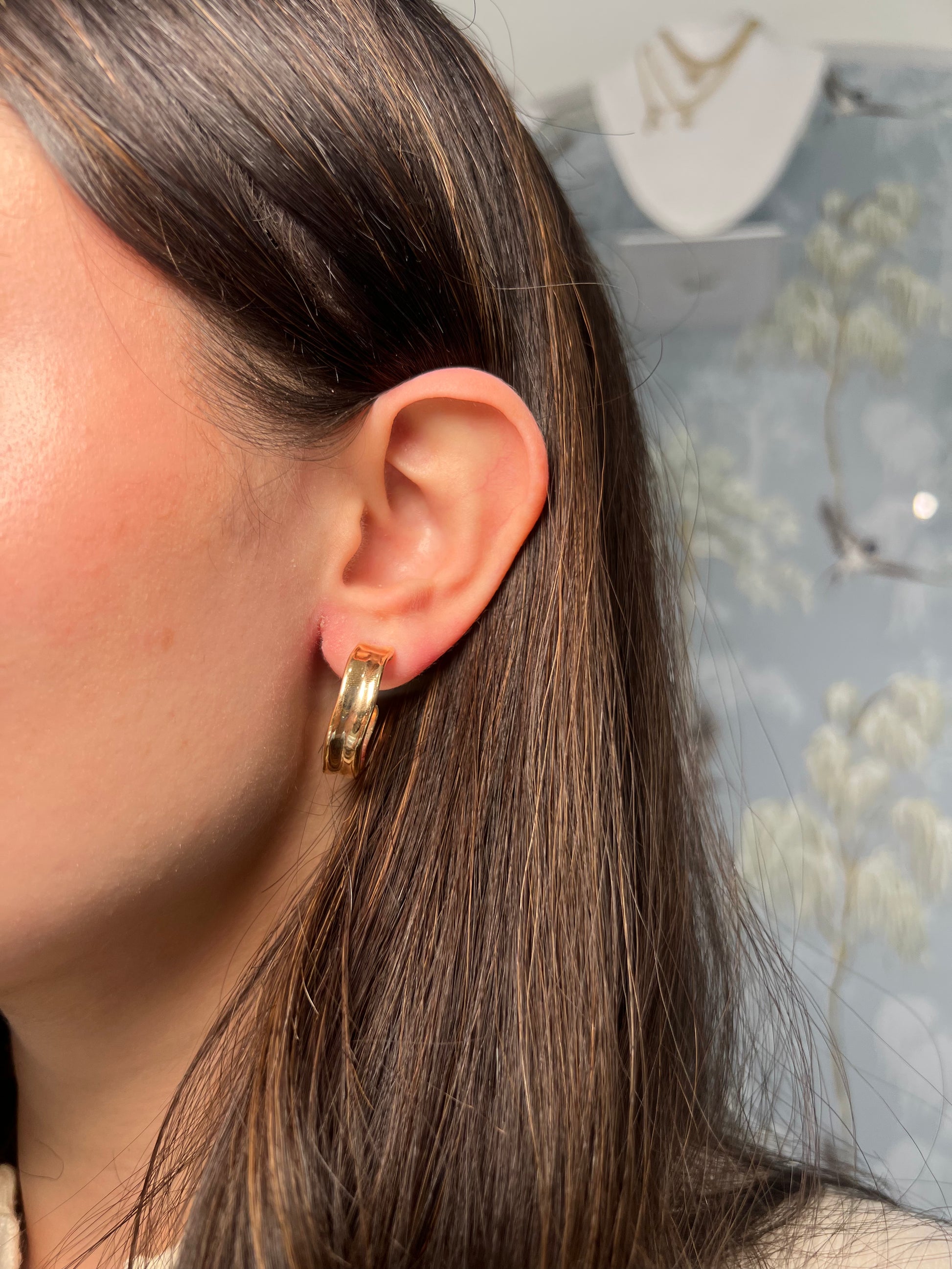 14k Yellow Wave Gold Earrings