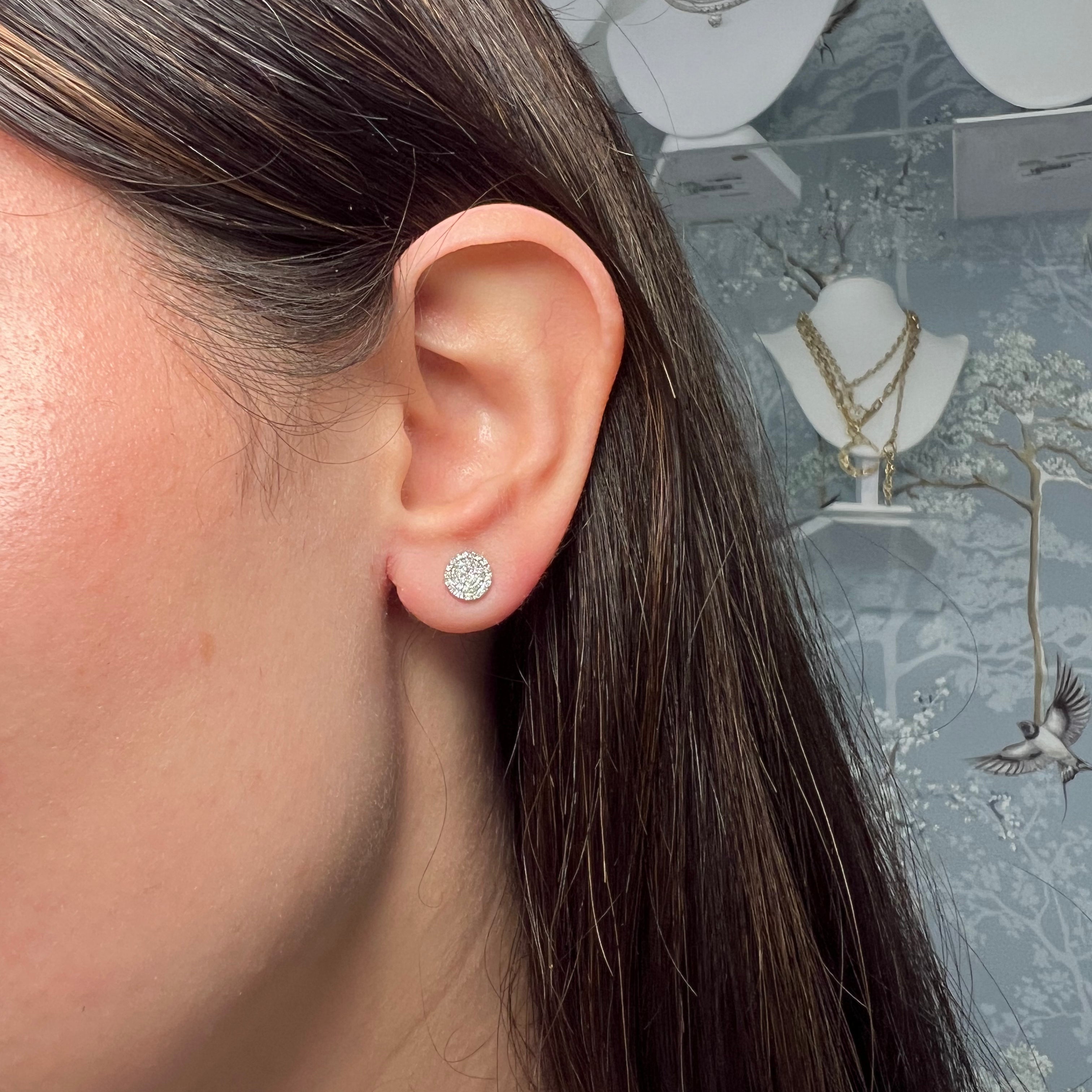 14k White Gold Circle Diamond Stud Earrings