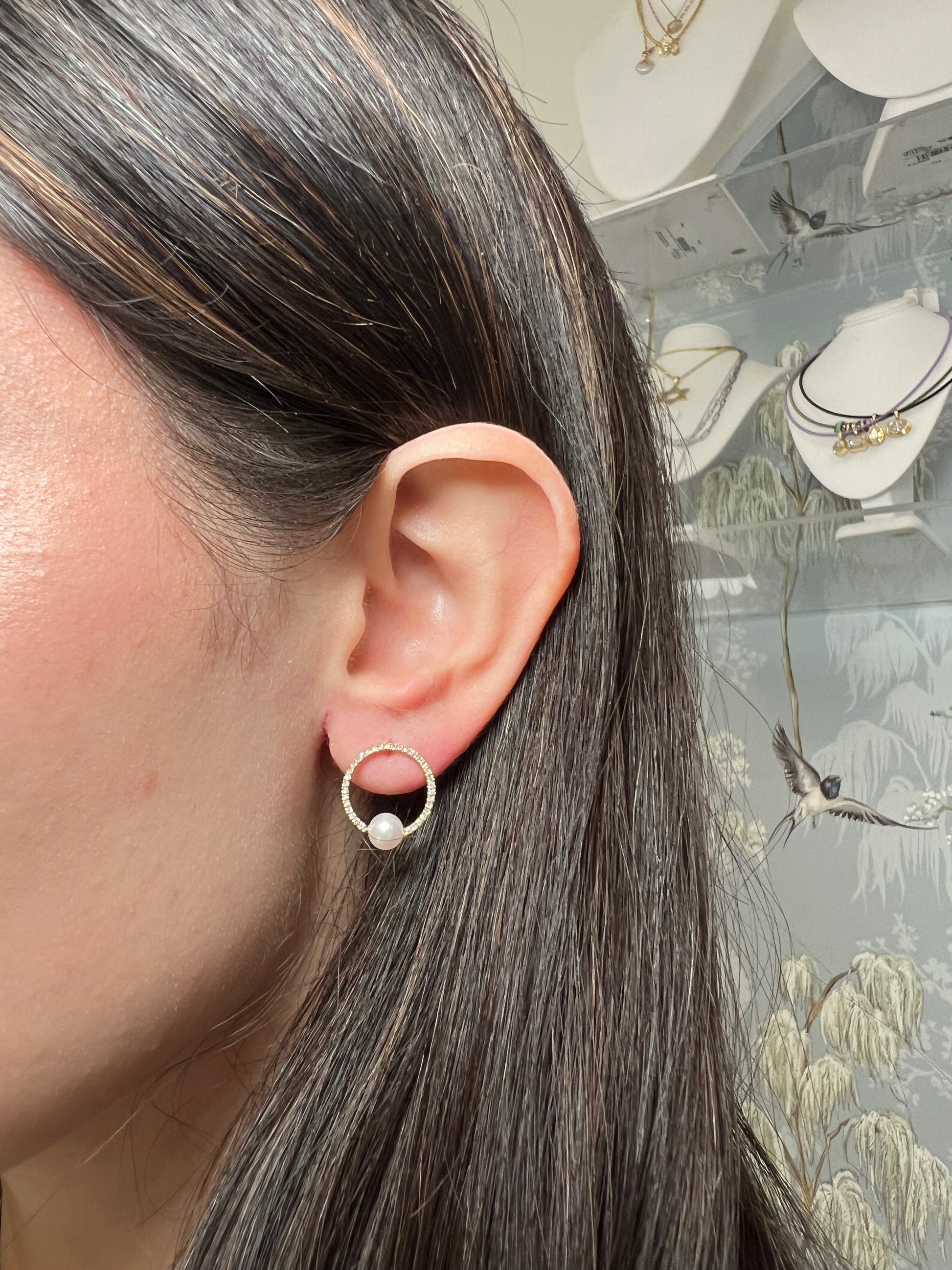 14k Yellow Gold, Diamond and Pearl Circle Earring