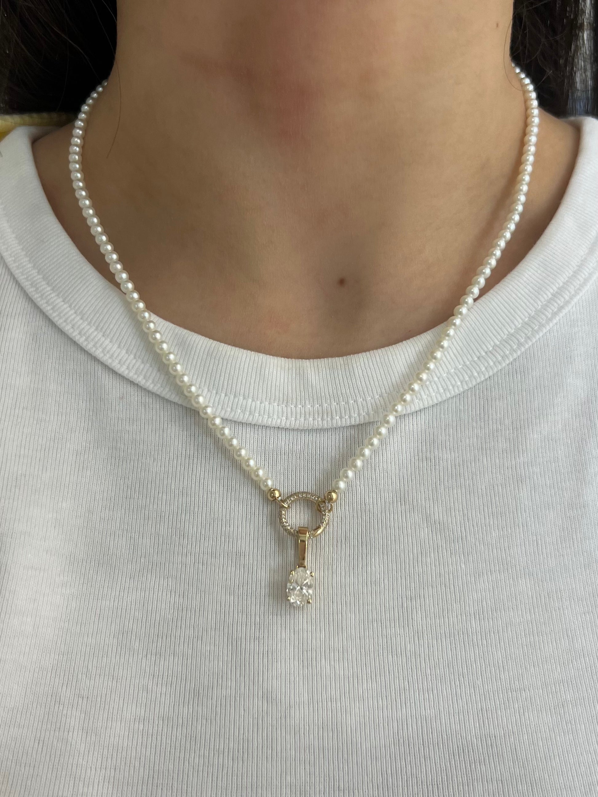 Pearl Necklace with Diamond Open Clasp