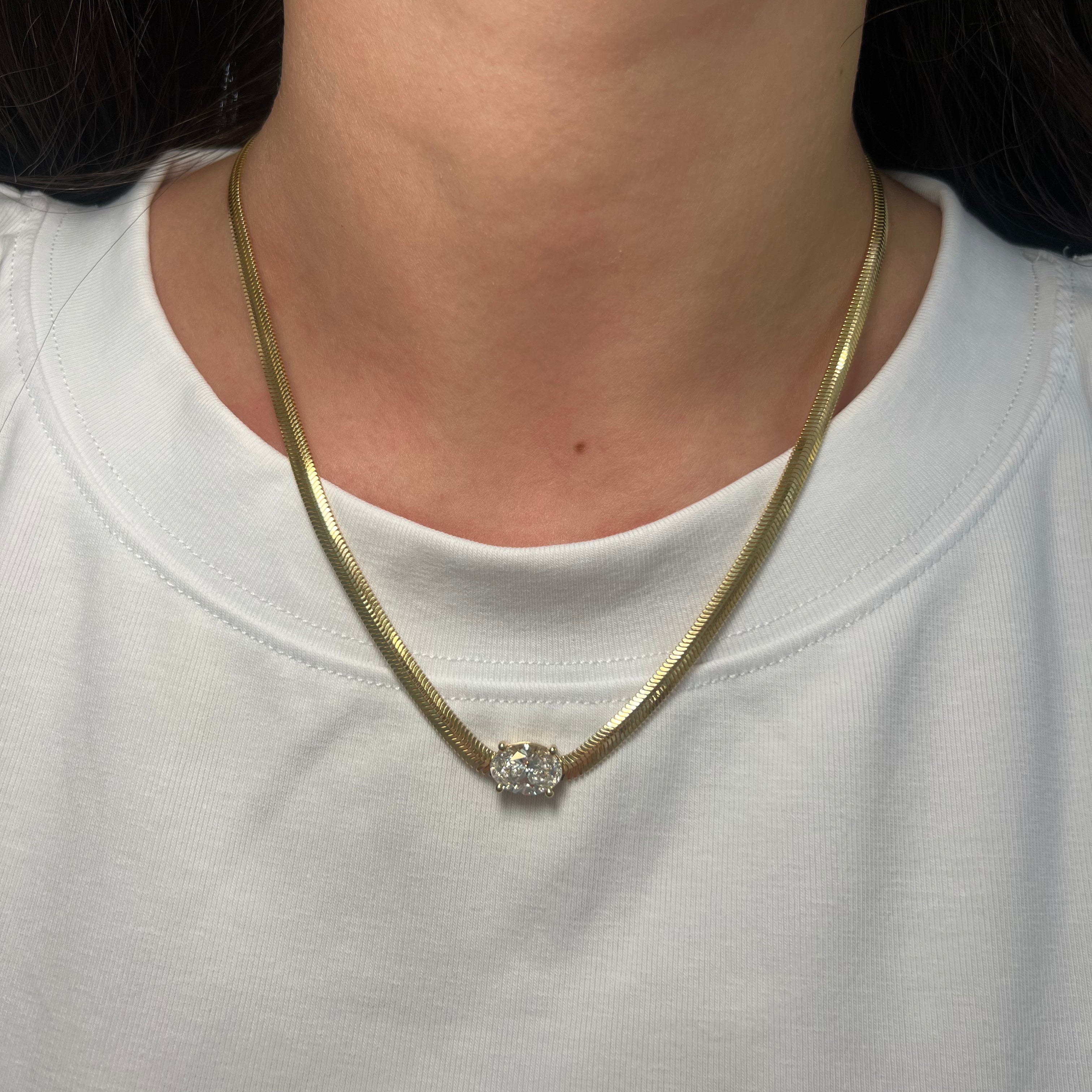 14k Yellow Gold Snake Chain Oval Necklace