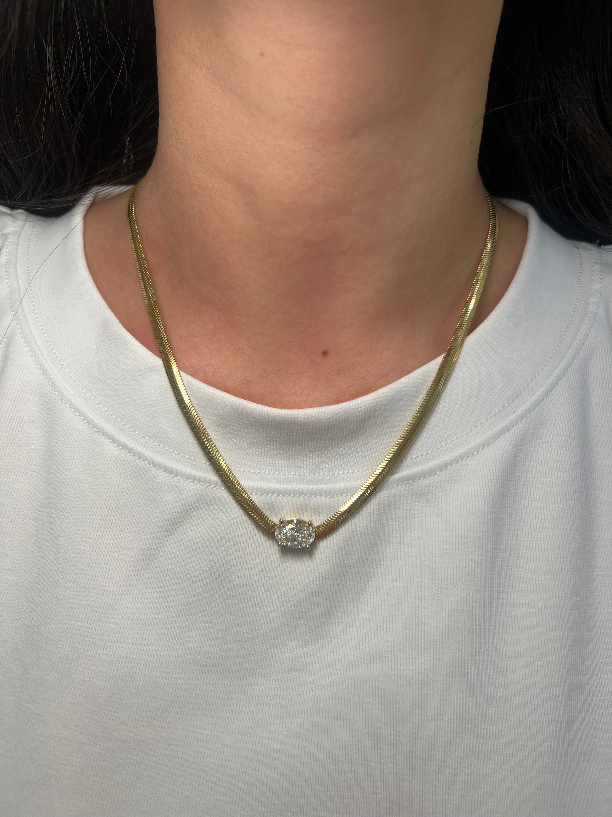 14k Yellow Gold Snake Chain Oval Necklace
