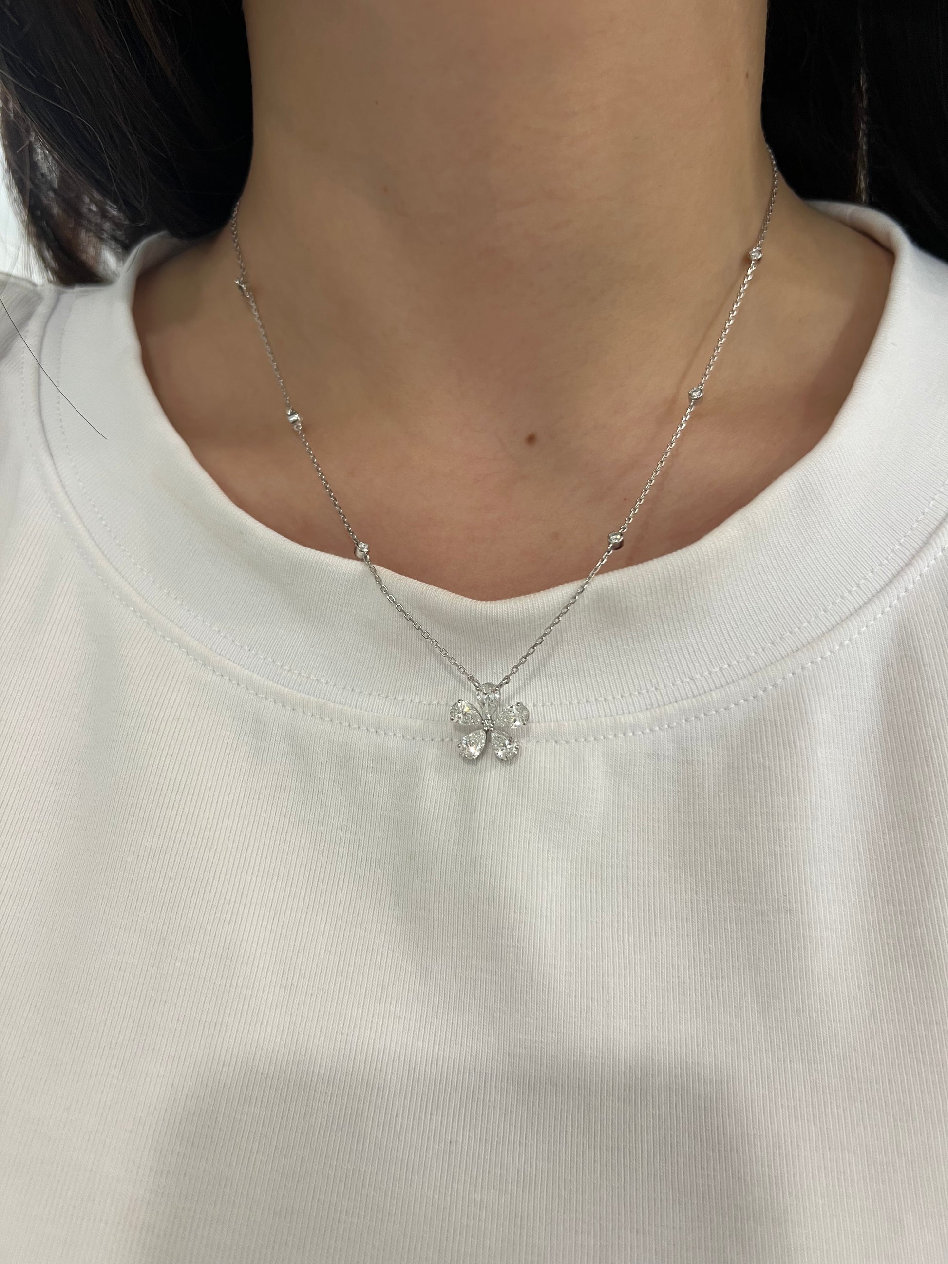 Lab Grown Diamond Flower Necklace