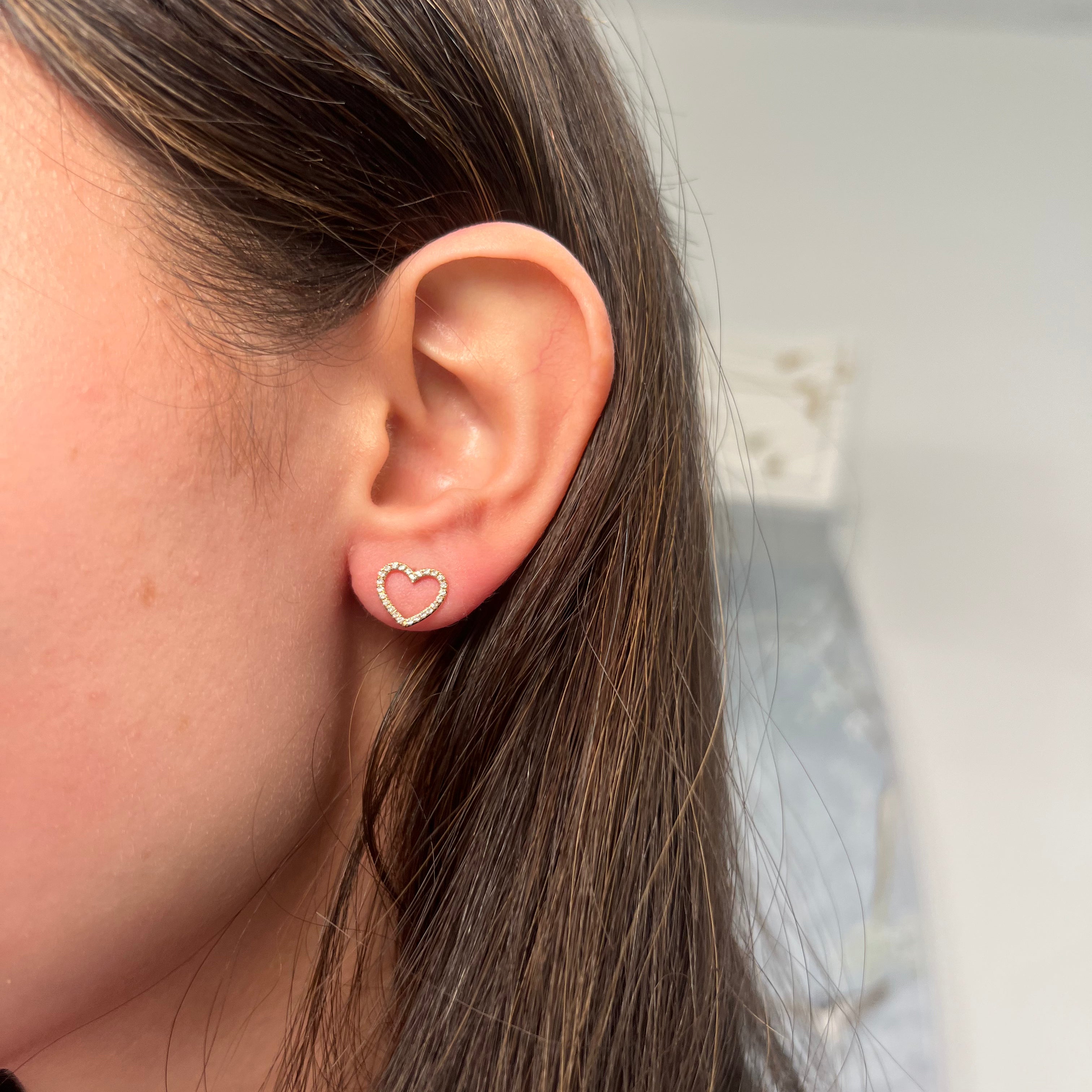 14k Yellow Gold Open Heart Diamond Stud Earrings
