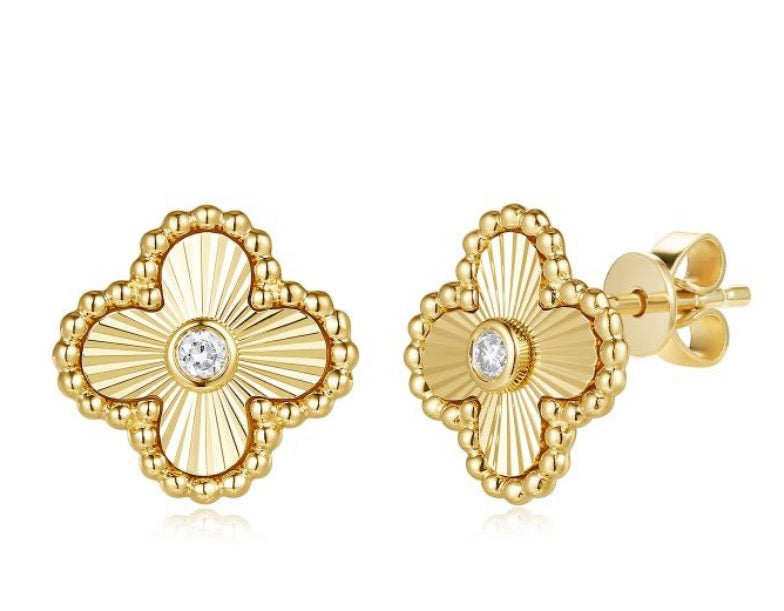 0.04CT DIAMOND FLUTED CLOVER STUD EARRINGS