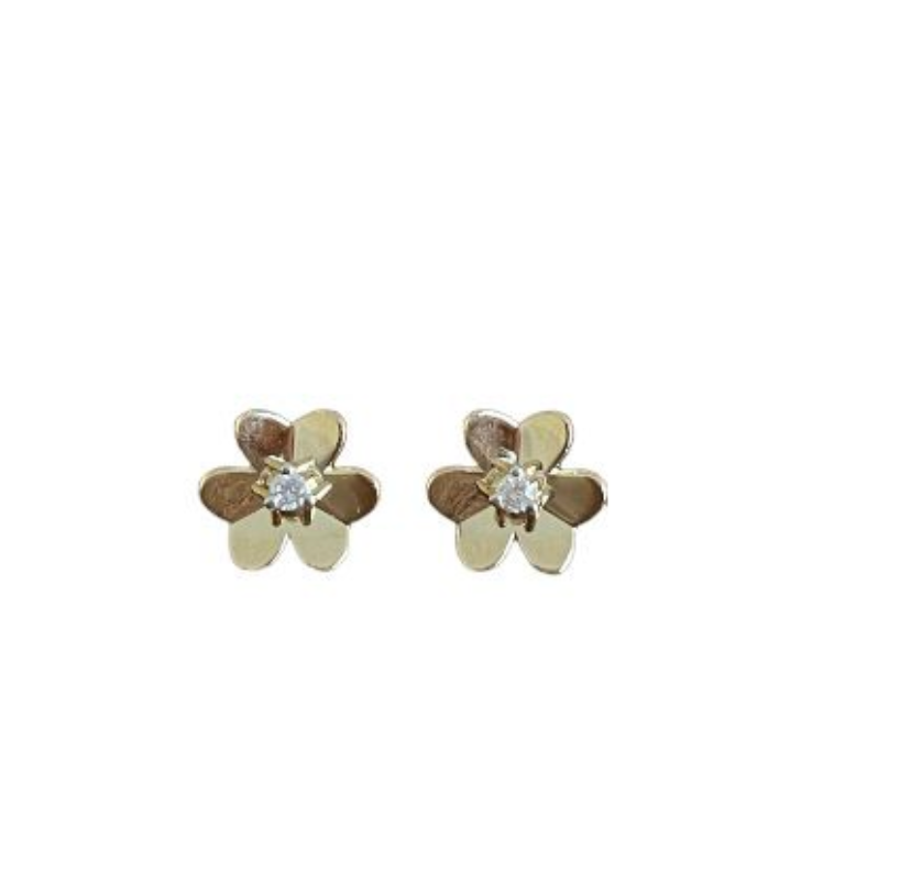 14k Yellow Gold Diamond Center Small Flower Studs